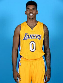 更具看点的 更具看点的